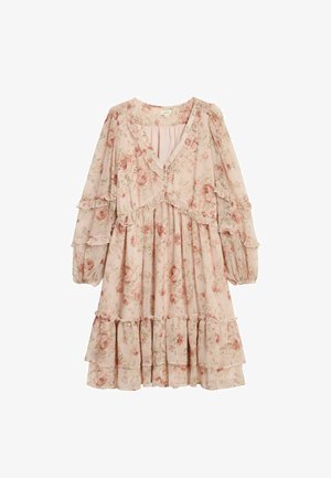 Vaaleanpunaisesta kankaasta valmistettu kukkamekko, jossa on röyhelöhihat ja kerroksittaiset helmat. Mekossa on V-pääntie ja edessä nappikoriste lisäämässä designia.