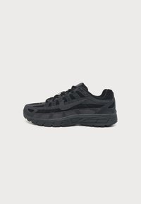 Δεν επιλέχθηκε, off noir/anthracite black