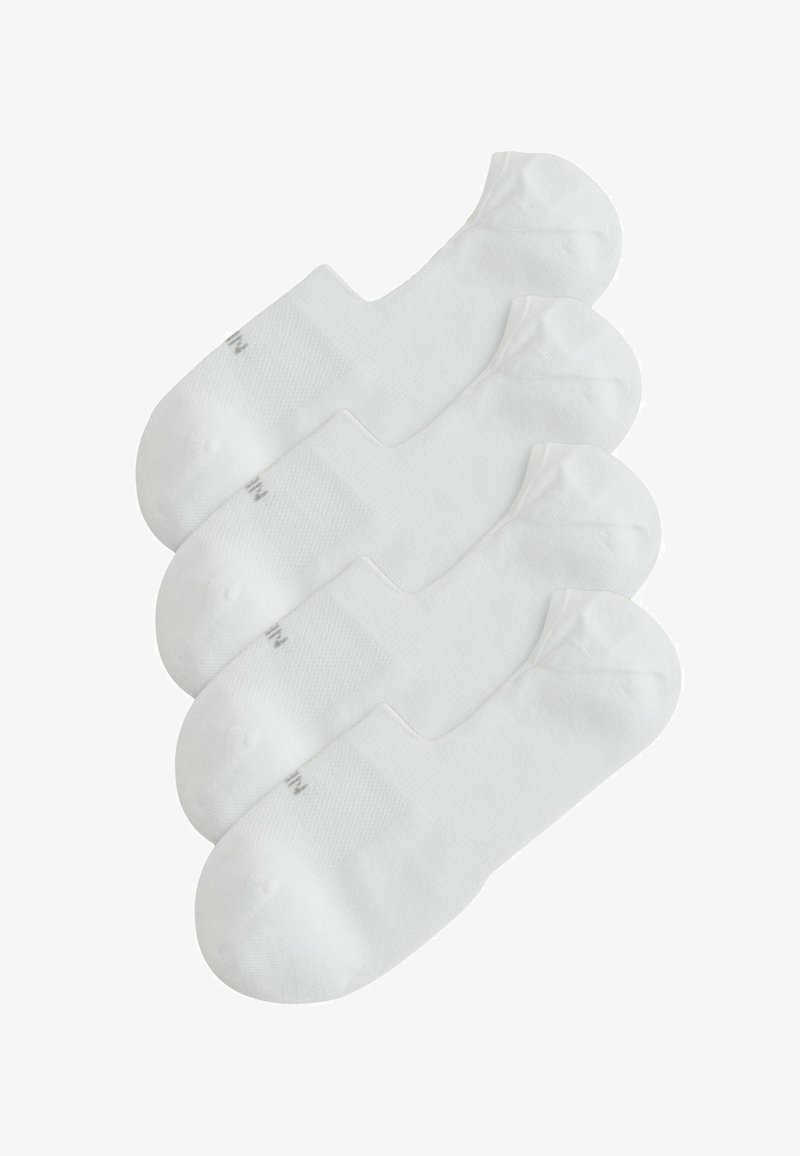 Quatre paires de chaussettes blanches invisibles soigneusement empilées, conçues pour couvrir le pied sans dépasser la cheville.