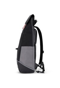 Svart och grå ryggsäck med en elegant design; har en slät yta, vadderade remmar, ficka med dragkedja och en rundad botten.