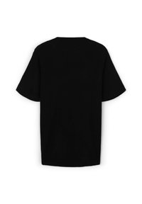 T-shirt nera in cotone con maniche corte. Design semplice, colletto tondo e orlo dritto. Nessun motivo visibile o dettagli hardware.