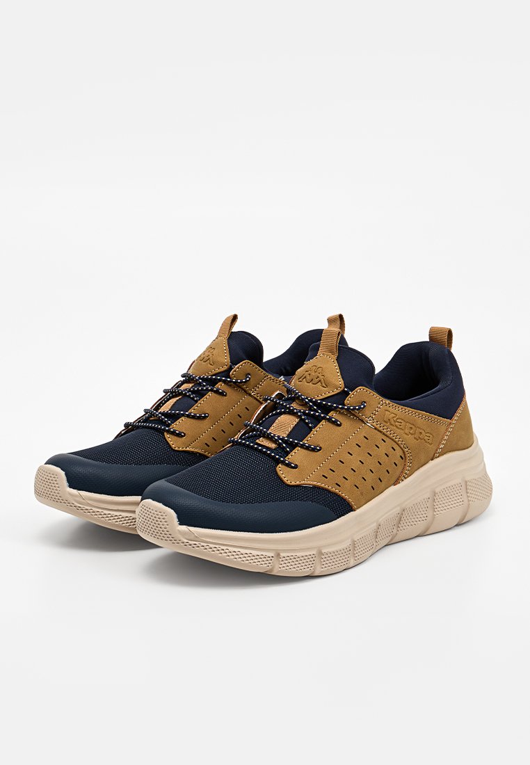 Sneaker low