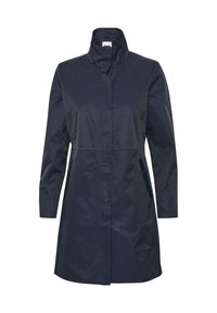 Mørkeblå, letvægtsfrakke med høj krave, lange ærmer og sidelommer. Har en glat, let skinnende tekstur.