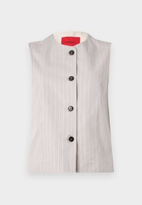 Gilet sans manches gris avec des rayures blanches, encolure ronde et cinq boutons noirs à l'avant ; présente une doublure intérieure crème.