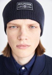 TH MONOTYPE OUTDOOR UNISEX - Kootud müts - space blue