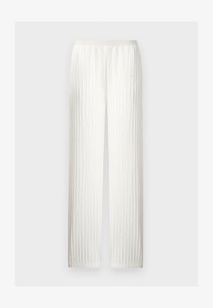 Pantalones de punto color blanco roto con patrón de cable vertical, corte recto y cintura elástica.