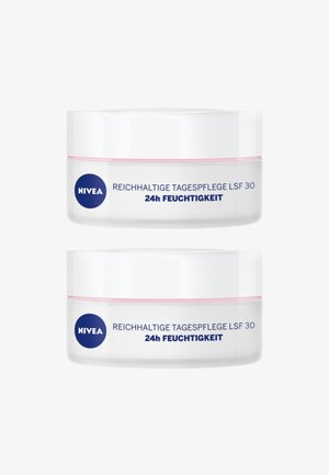 NIVEA 2X REICHHALTIGE TAGESPFLEGE FÜR TROCKENE HAUT LSF 30 50 ML - Night care