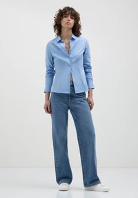 Calliope SLIM FIT - Camicia - azzurro