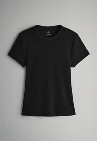 Černé bavlněné tričko s krátkým rukávem a kulatým výstřihem, se žebrovanou texturou a rovnými okraji. Minimalistický design.