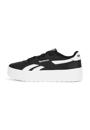 Černé tenisky Reebok s bílým akcentem, s hladkým syntetickým svrškem, zavazováním na tkaničky a tlustou bílou platformovou podrážkou.