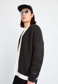Manastash ABERDEEN KURTIGAN - Chaqueta de punto - black