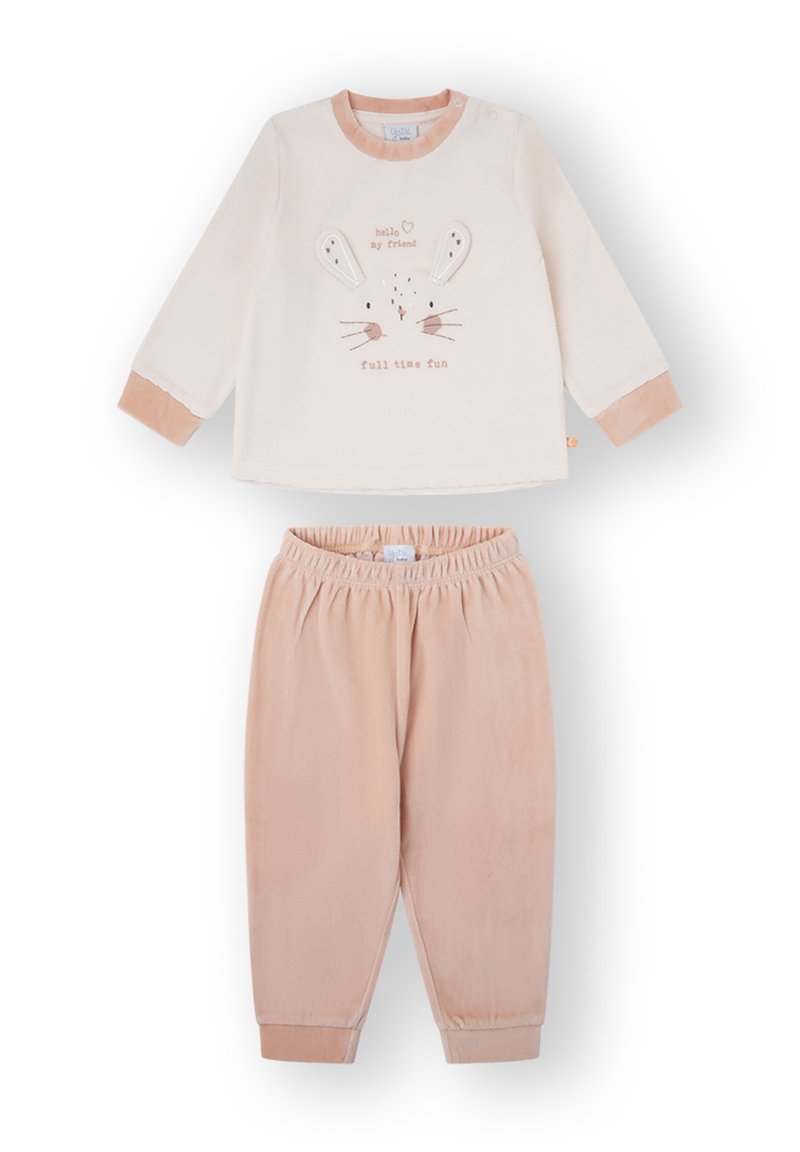 Pijama para niño pequeño en tonos rosa suave y crema, de manga larga, con pantalones de cintura elástica y un diseño de cara de conejo con el texto "hola mi amigo" en la parte superior.