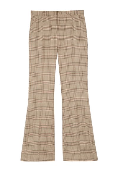 Pantalons à carreaux marron avec une coupe évasée. Fabriqués en tissu texturé avec un motif en grille et des accents noirs et blancs.