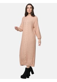 Elara Robe pull - beige