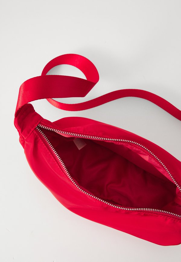 BAG BUMBAG UNO - Bum bag4