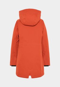 Veste imperméable à capuche de couleur orange avec une coupe droite. Elle comprend des manches longues, une double couture au dos et un ourlet ventilé.