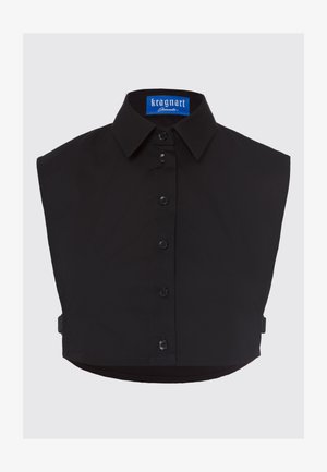 Black cropped shirt with a pointed collar, featuring buttons down the front, short sleeves, and a tag with "kragnart" in blue.