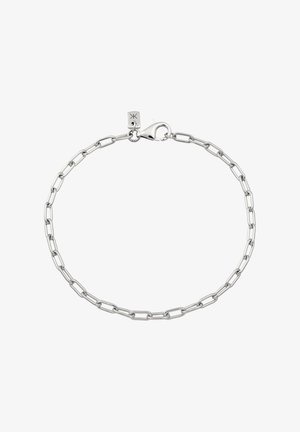 Silbernes Armband mit verlängerten ineinandergreifenden Gliedern, einem Karabinerverschluss und einem kleinen Markenanhänger.