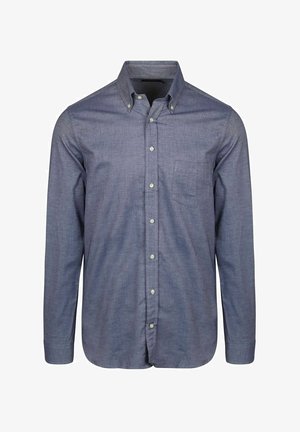Herenoverhemd met lange mouwen in blauw chambray-stof met een button-down kraag en borstzak, afgebeeld op een witte achtergrond.
