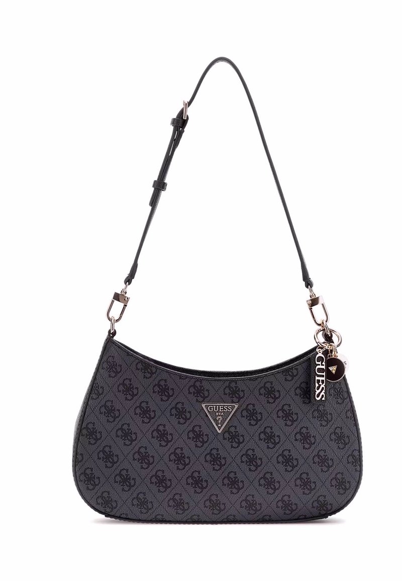 Piccola borsa a spalla nera di design con tracolla regolabile, motivo a fantasia su tutta la superficie, targhetta in metallo con logo e charm a chiave brandizzati.