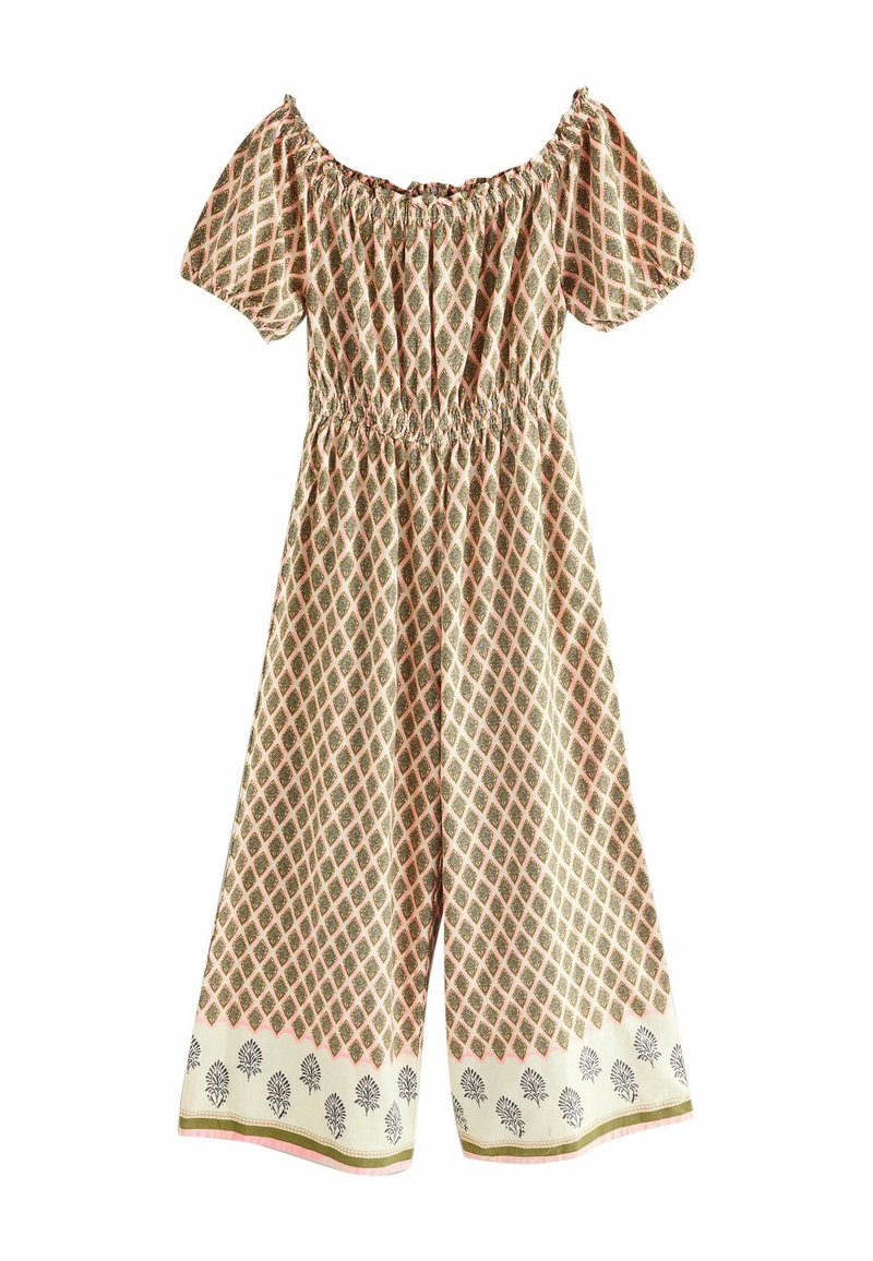 Off-the-shoulder byxdress i lätt tyg med ett diamantmönster i grönt och rosa, med trämotiv vid fållen, markerad midja och puffärmar.