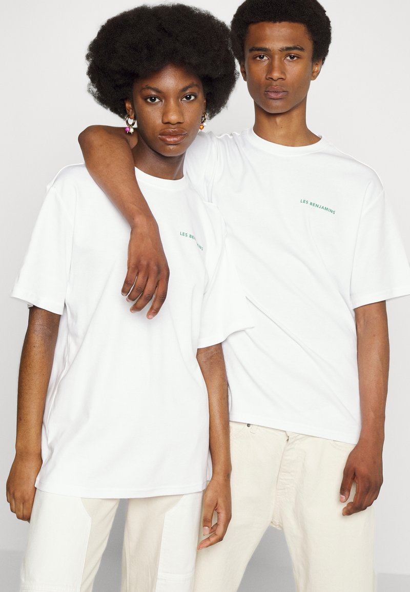 Herren T-shirts & Polos | Les Benjamins UNISEX T-Shirt print optic white/weiß - TA57322 Herren T-shirts & Polos | Les Benjamins UNISEX T-Shirt print optic white/weiß - TA57322