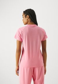 adidas Performance LOGO - Sportovní tričko - bliss pink/pink fusion