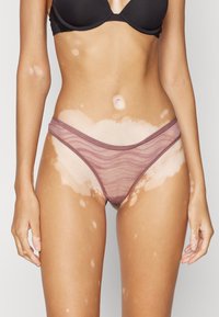 Calvin Klein Underwear THONG 3 PACK ALLOVER LACE - String - black/vintage pink/subdued