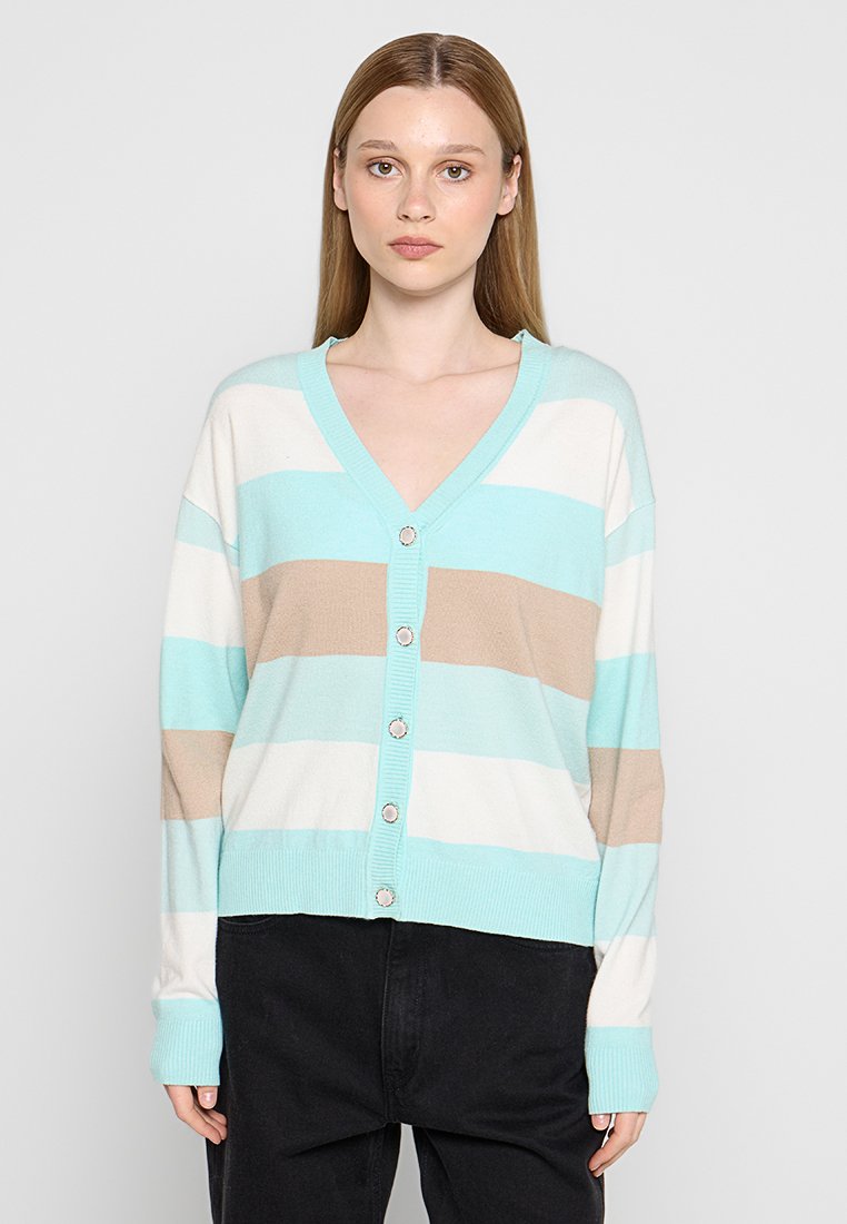 Apricot Vest lichtblauw