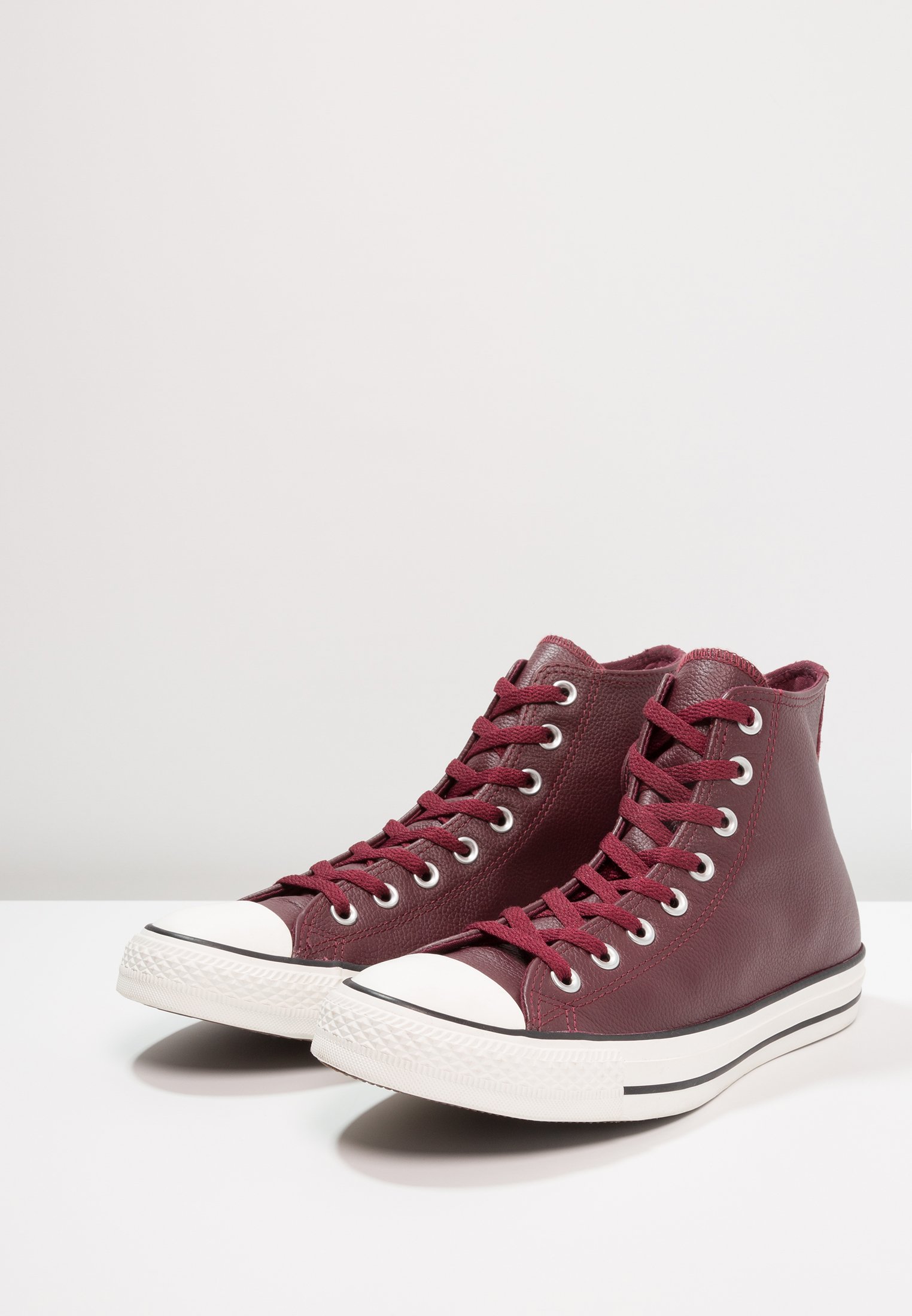 dark burgundy converse