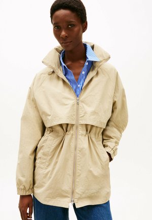 Outdoor jacket - sandalwood