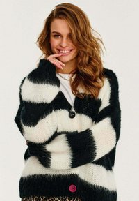 NAOKO Kardigán - black