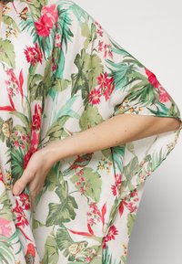 ONLY ONLLUNA LIFE PALM BEACH CARDIGAN - Paplūdimio reikmuo - cloud dancer