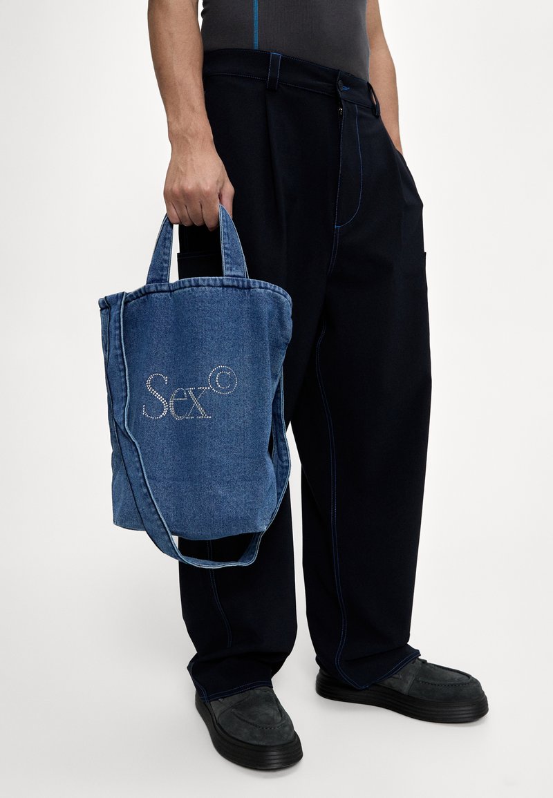 Carne Bollente - SEX TO GO UNISEX - Shoppingveske - washed blue, Forstørre