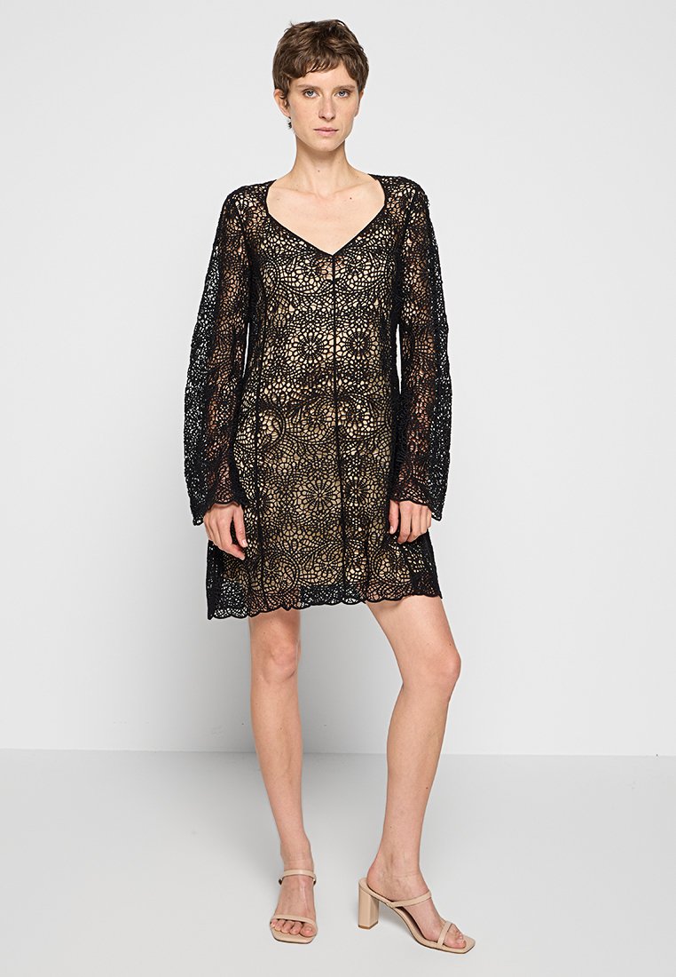 TWINSET Jurk zwart TWINSET Jurk zwart