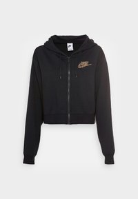Zwarte cropped hoodie met een ritssluiting aan de voorkant, capuchon met trekkoord en een Nike-logo met luipaardprint op de linkerborst. Zacht materiaal en lange mouwen.