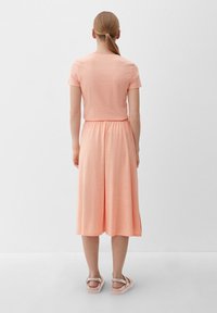 s.Oliver MIT U-AUSSCHNITT - T-shirt basic