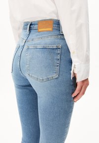ARMEDANGELS INGAA - Jeans Skinny - dove