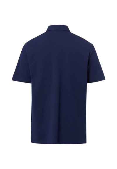 Polo bleu marine à manches courtes vu de dos, avec un col classique et un design uni.