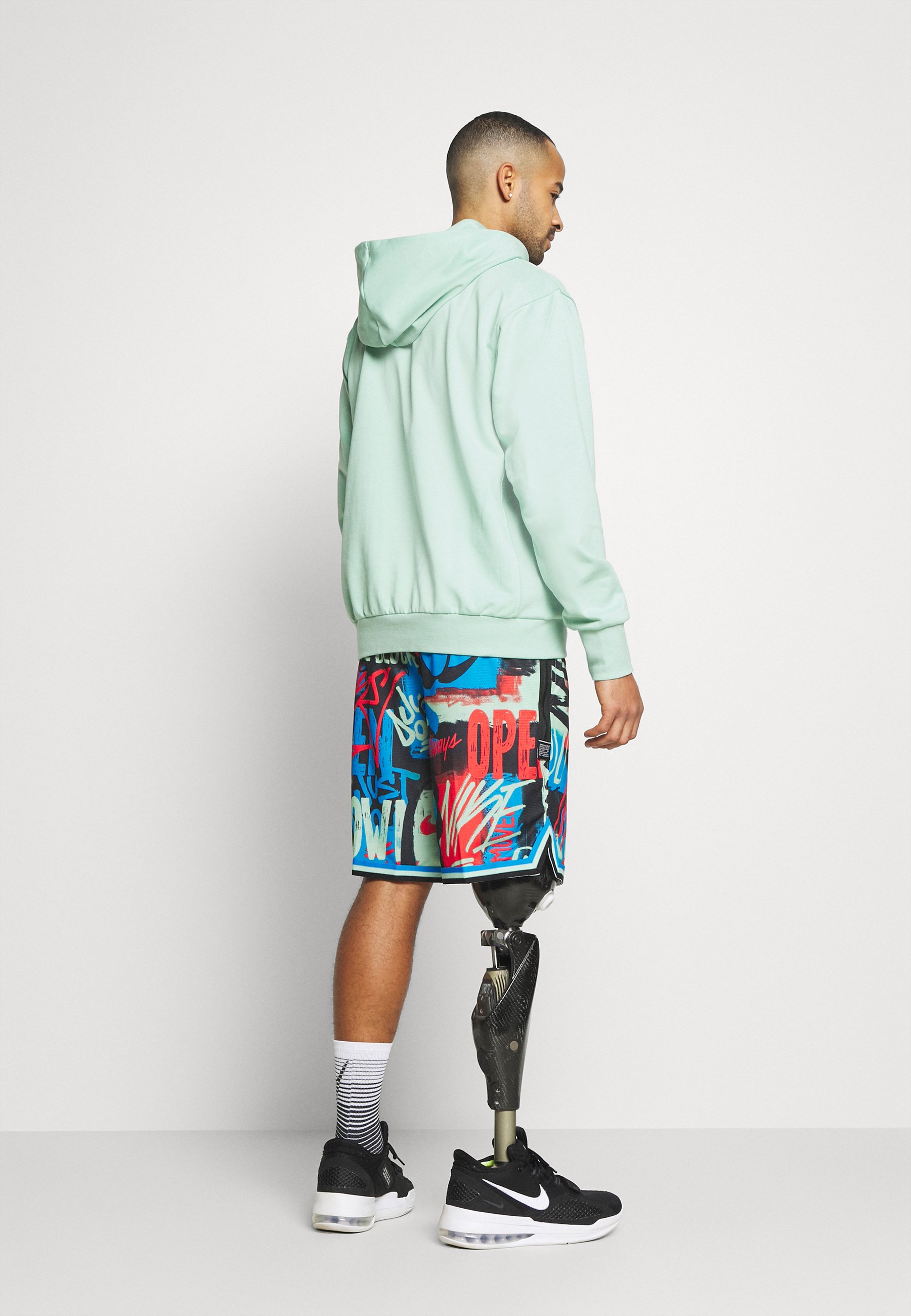 nike men's dna exploration print shorts