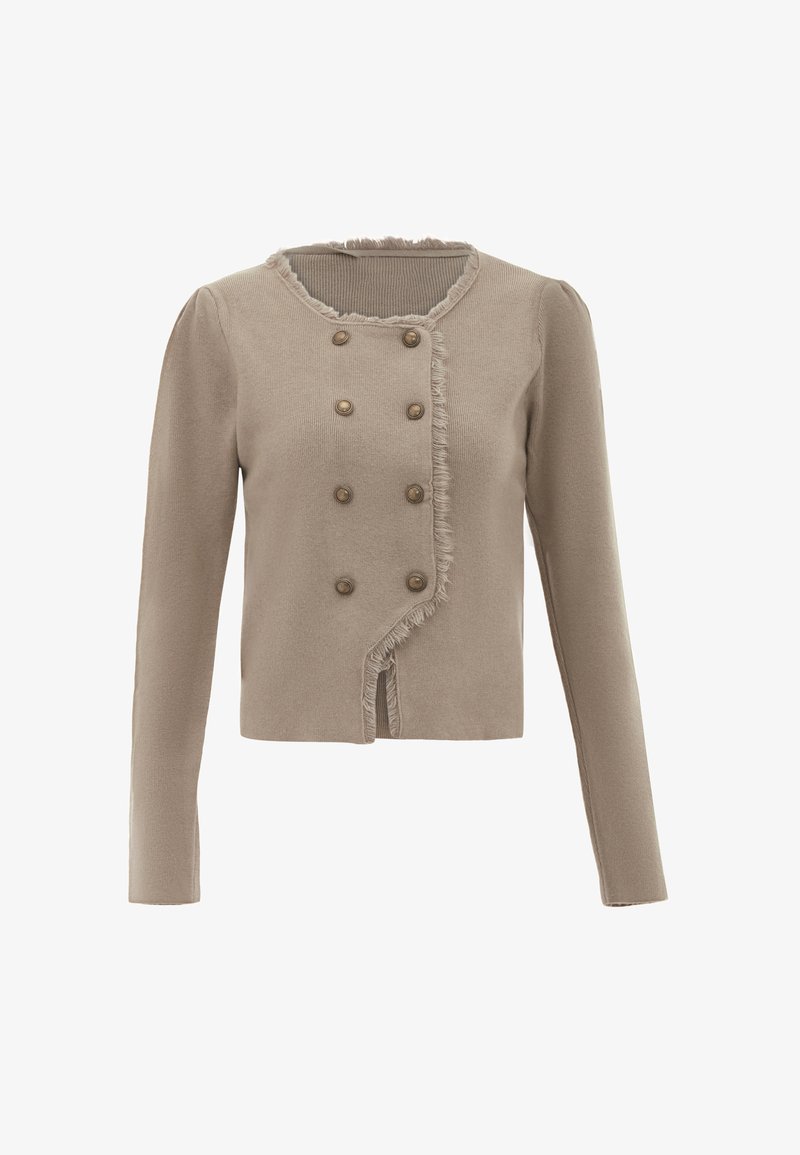 Beige, kort cardigan med lange ærmer, rund halsudskæring og en frynset kant. Har seks dekorerende knapper i gyldent tone langs fronten.