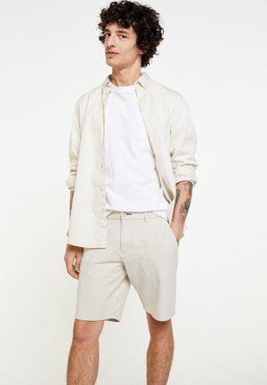 Shorts - beige