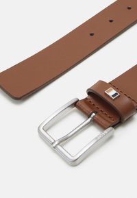 BOSS THER FLAG - Dalykinio stiliaus diržas - medium brown