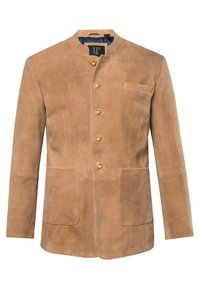 Giacca in suede beige con colletto alto, dotata di quattro bottoni, due tasche frontali e una tasca sul petto. Texture liscia con dettagli minimi.