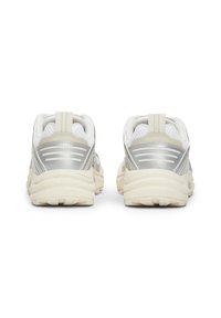 Tommy Jeans ARCHIVE RETRO RUNNER - Sneakers basse - ecru