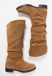 Mis Pepas Saappaat - cognac