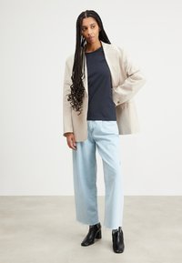 BOSS ESOGO - Tricou basic - dark blue