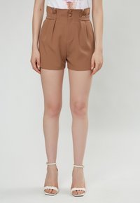 INFLUENCER - PLEATED - Shorts - camel Miniatuurafbeelding 1