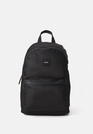 Zaino BOSS Jareth Black – Elegante, Con Scomparto Per Laptop, 31x42x16 Cm
