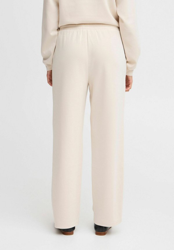 IXSVALA - Tracksuit bottoms - almond milk3